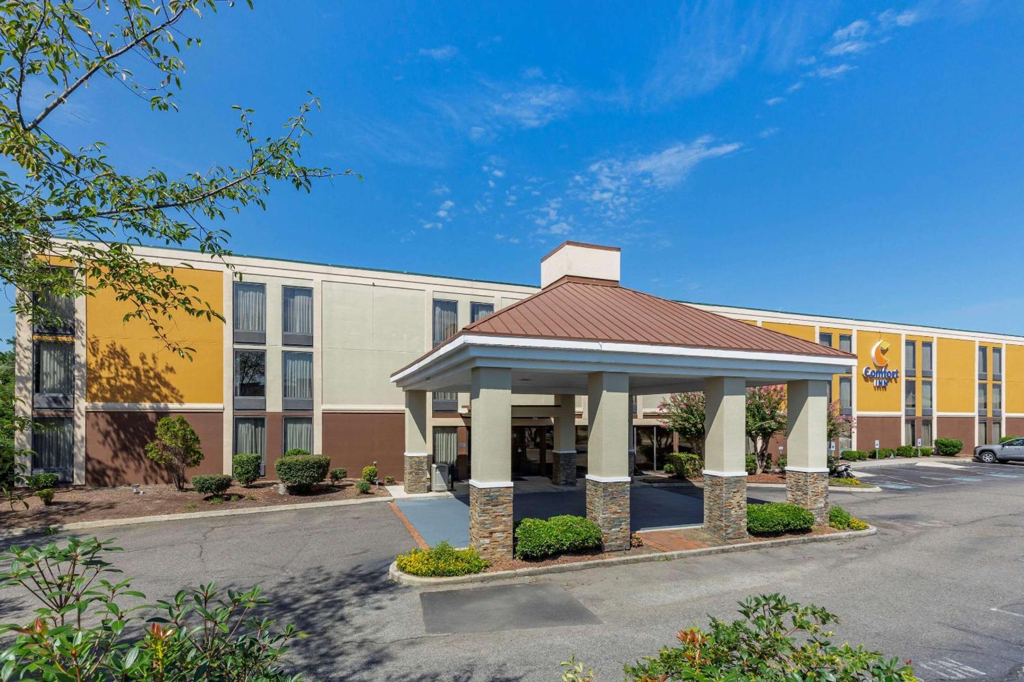 Comfort Inn Laurinburg Bagian luar foto